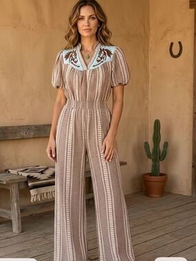 Chic Petal western jumpsuit XL 
XL